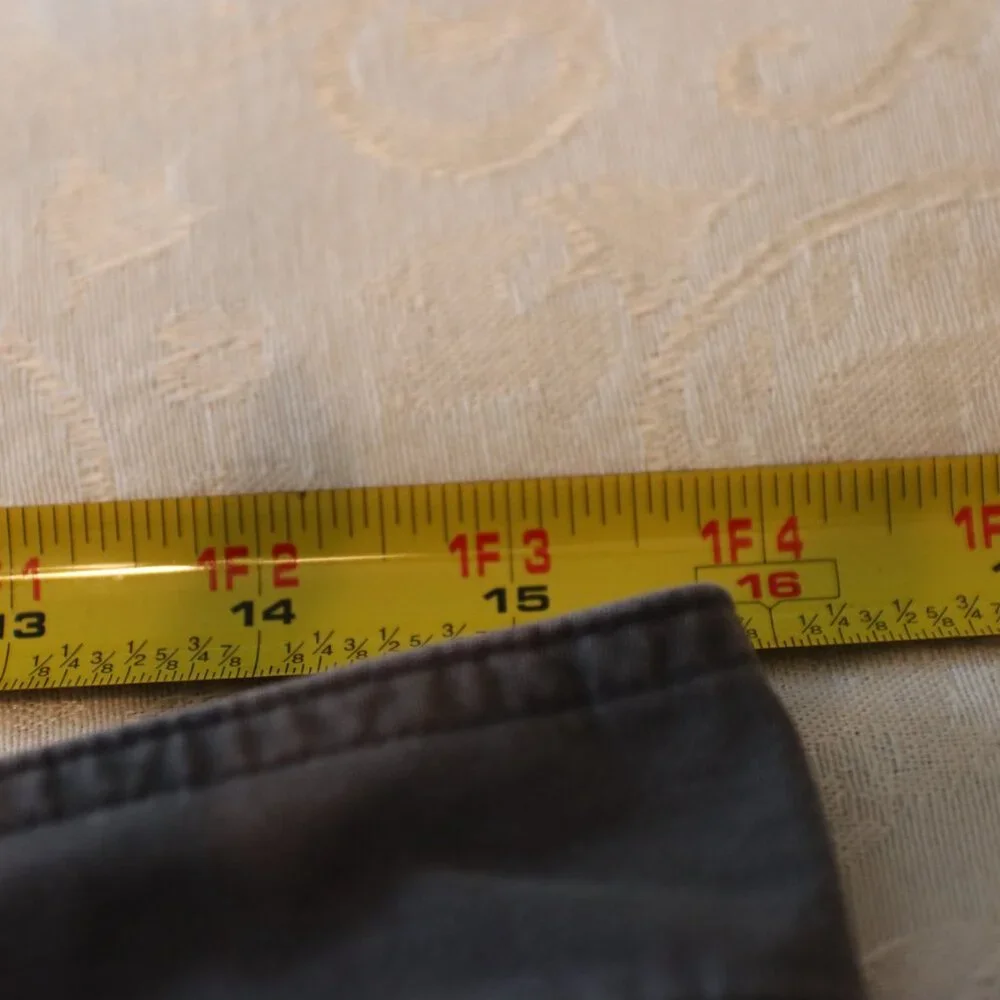 Columbia Cotton Casual Long Shorts Size 10 Grey - Picture 11 of 15